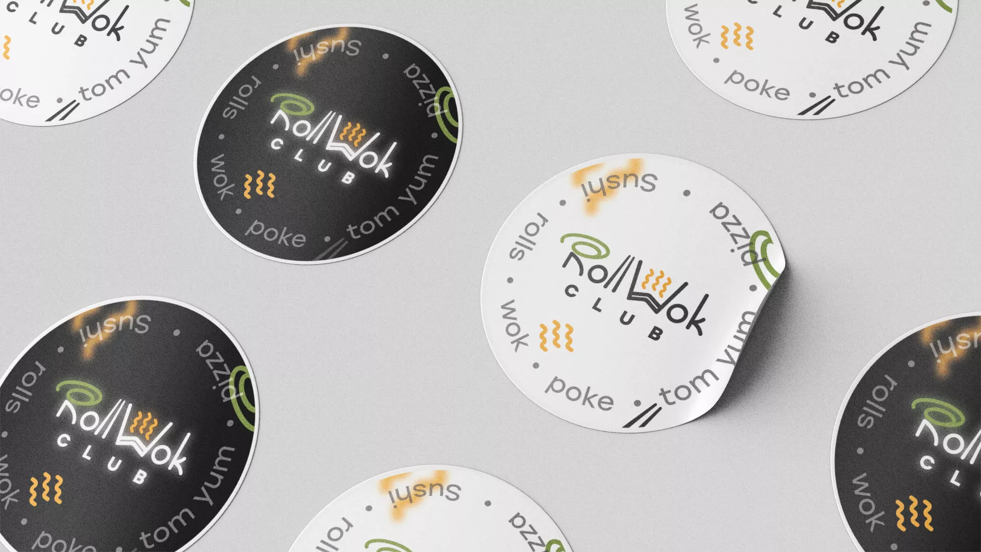 Разработка наклеек для суши-бара «Roll Wok Club» в Усинске